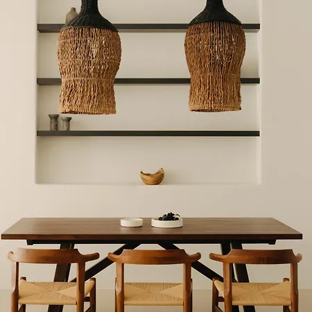 Bard De Sol מלון